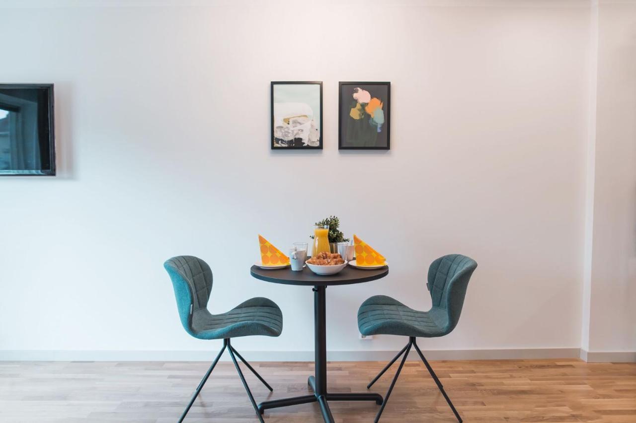 Forenom Serviced Apartments Helsinki Toeoeloe Bagian luar foto