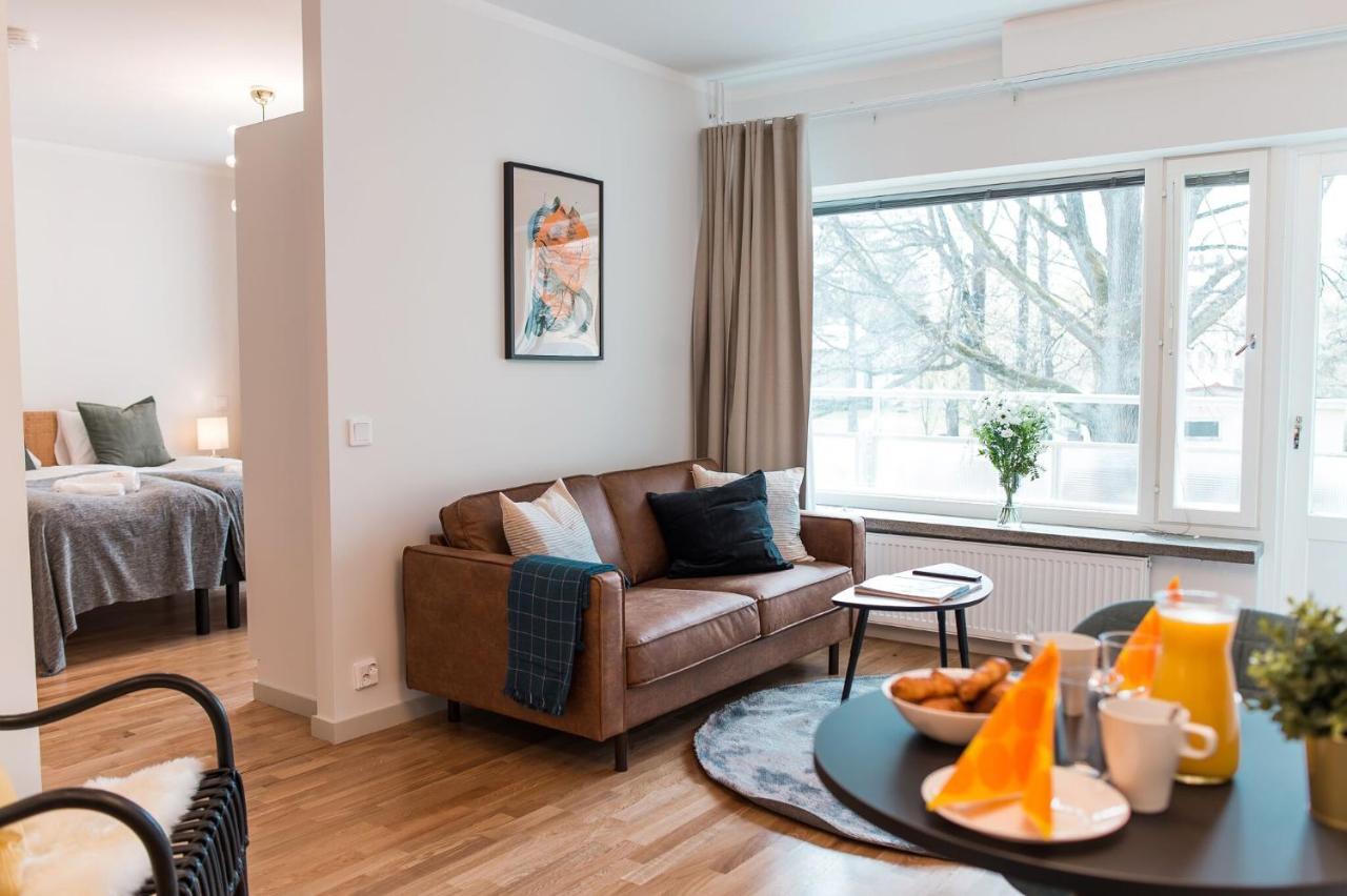 Forenom Serviced Apartments Helsinki Toeoeloe Bagian luar foto