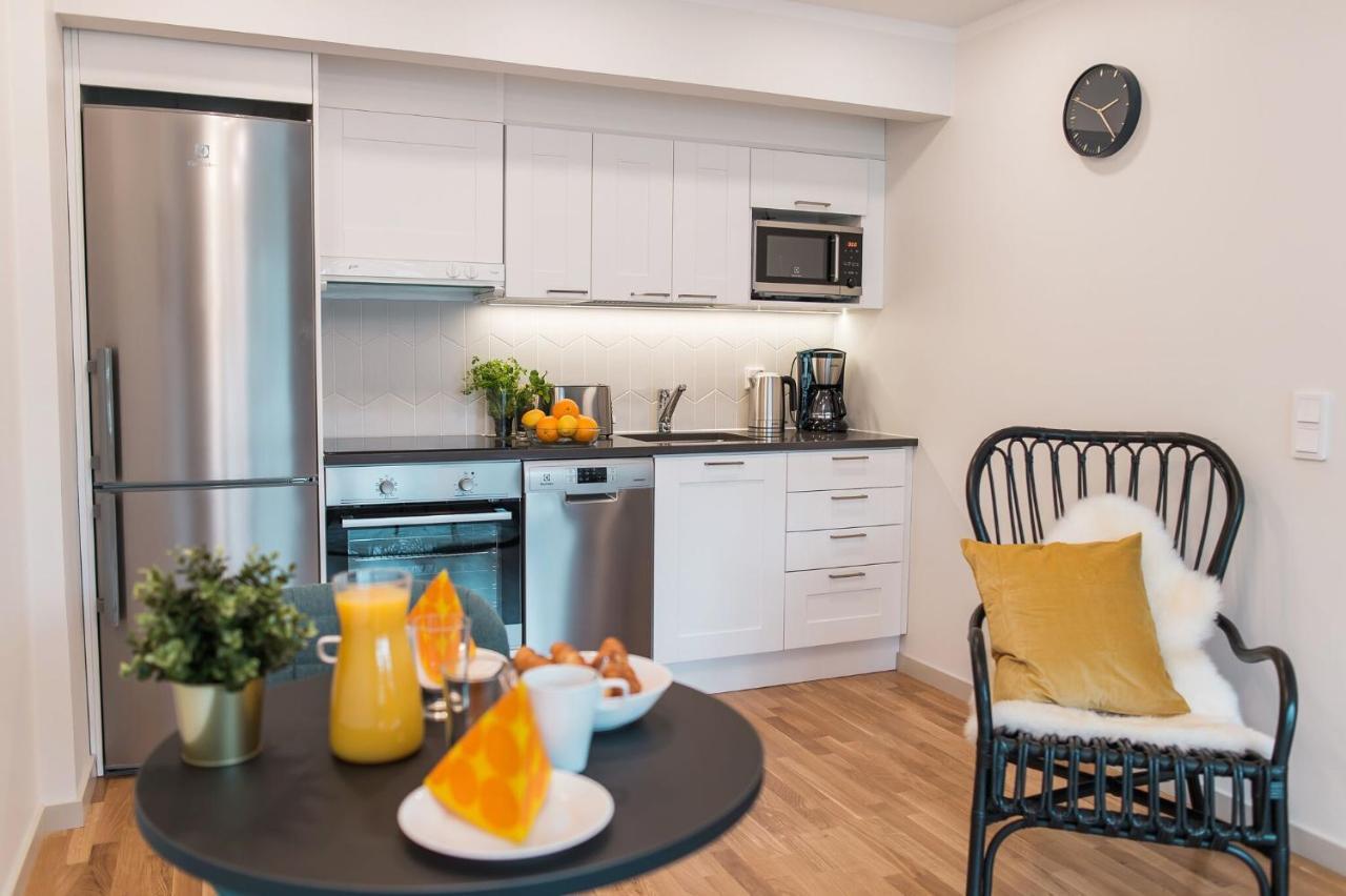 Forenom Serviced Apartments Helsinki Toeoeloe Bagian luar foto