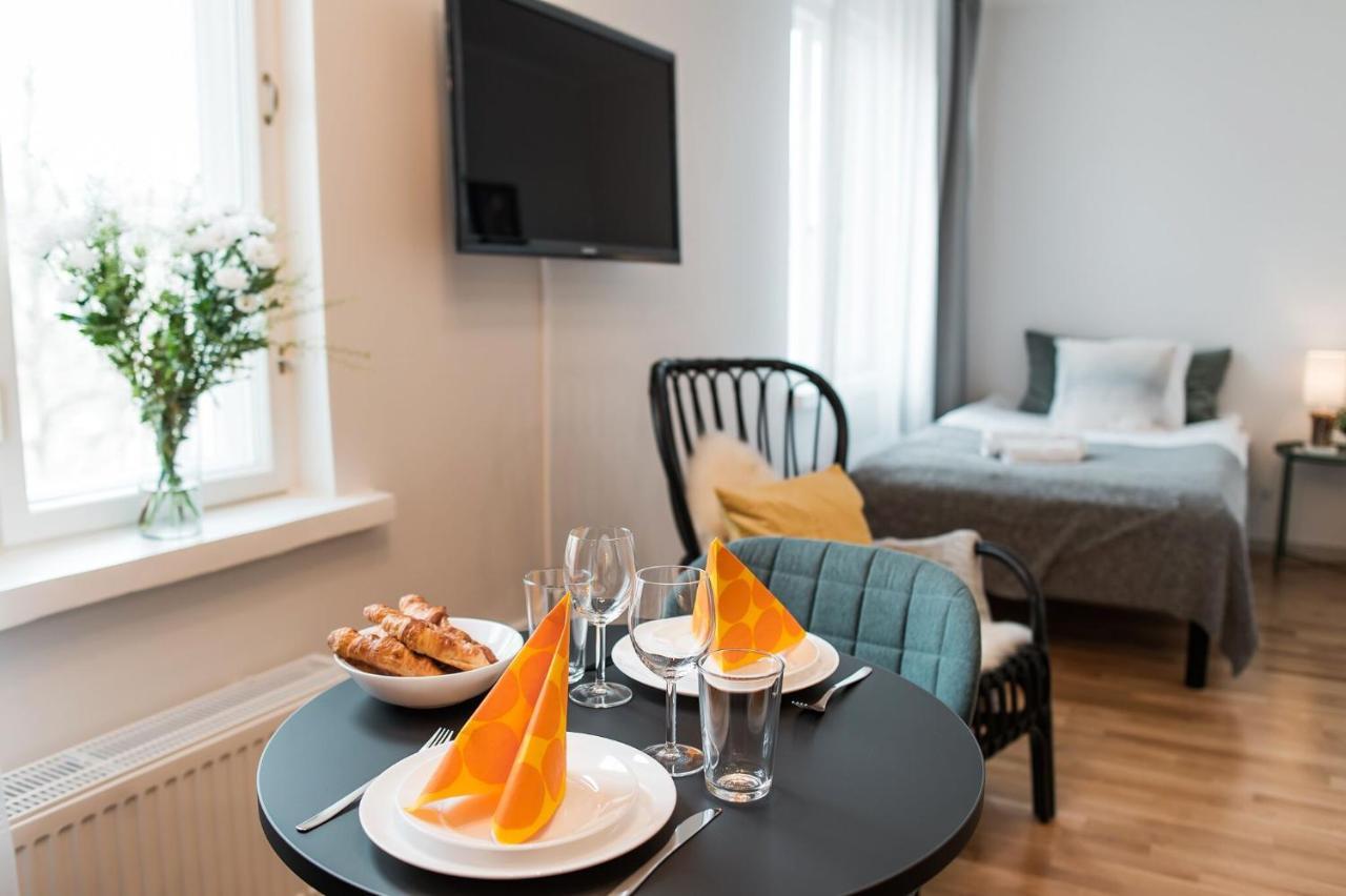 Forenom Serviced Apartments Helsinki Toeoeloe Bagian luar foto