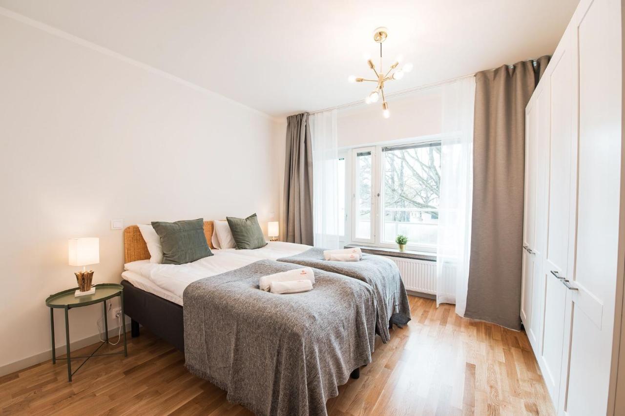 Forenom Serviced Apartments Helsinki Toeoeloe Bagian luar foto