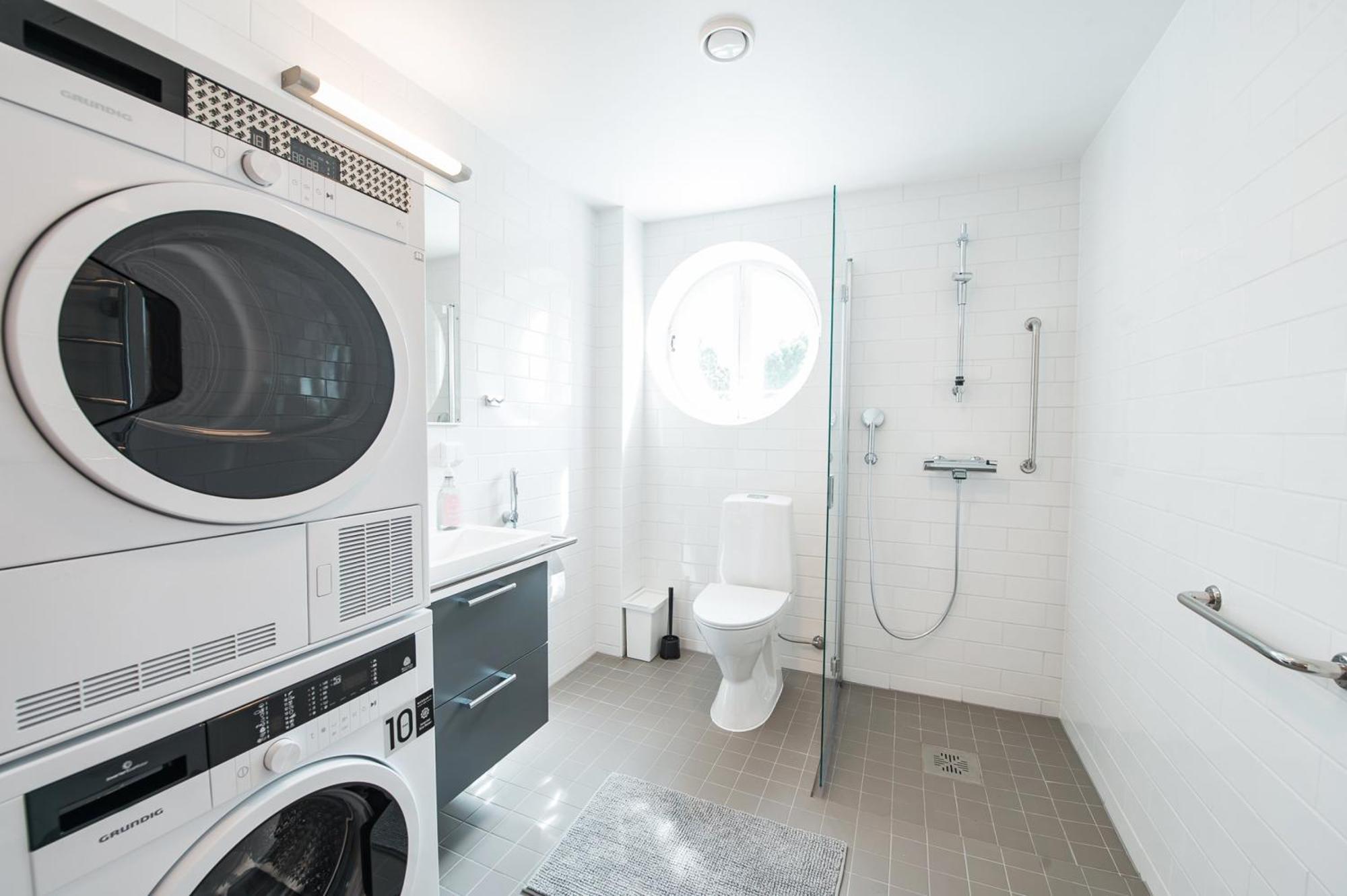 Forenom Serviced Apartments Helsinki Toeoeloe Bagian luar foto