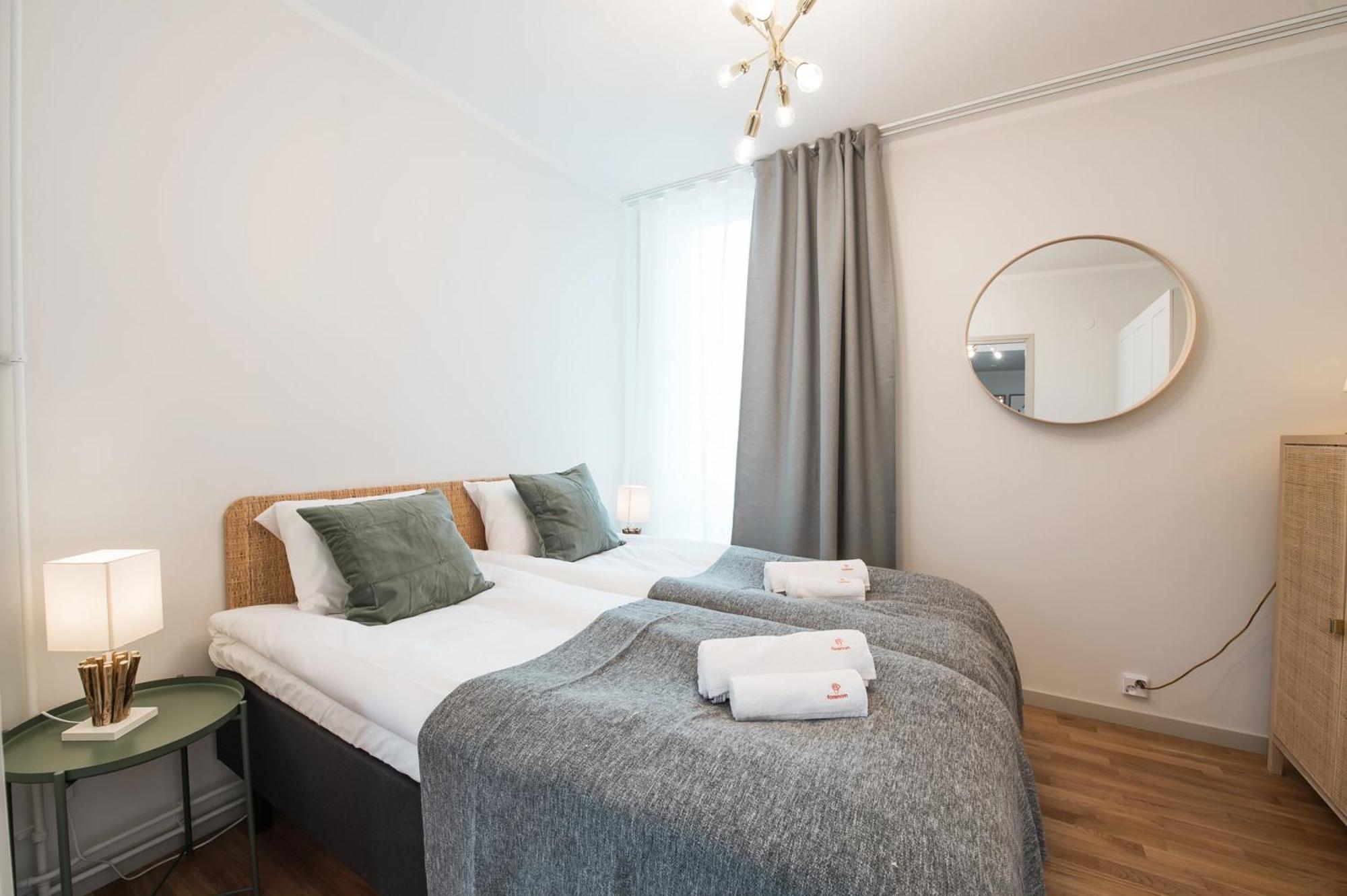 Forenom Serviced Apartments Helsinki Toeoeloe Bagian luar foto