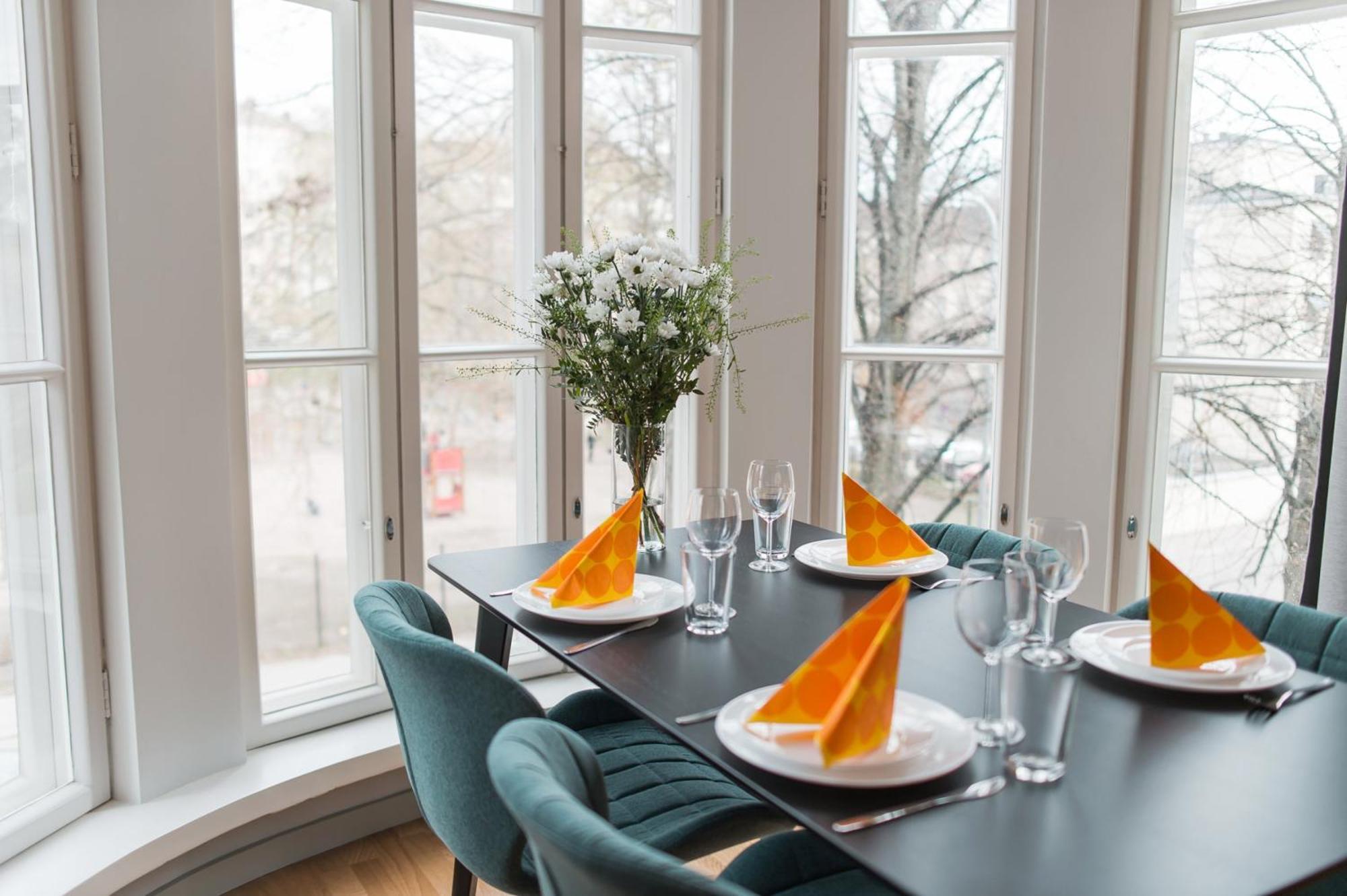Forenom Serviced Apartments Helsinki Toeoeloe Bagian luar foto