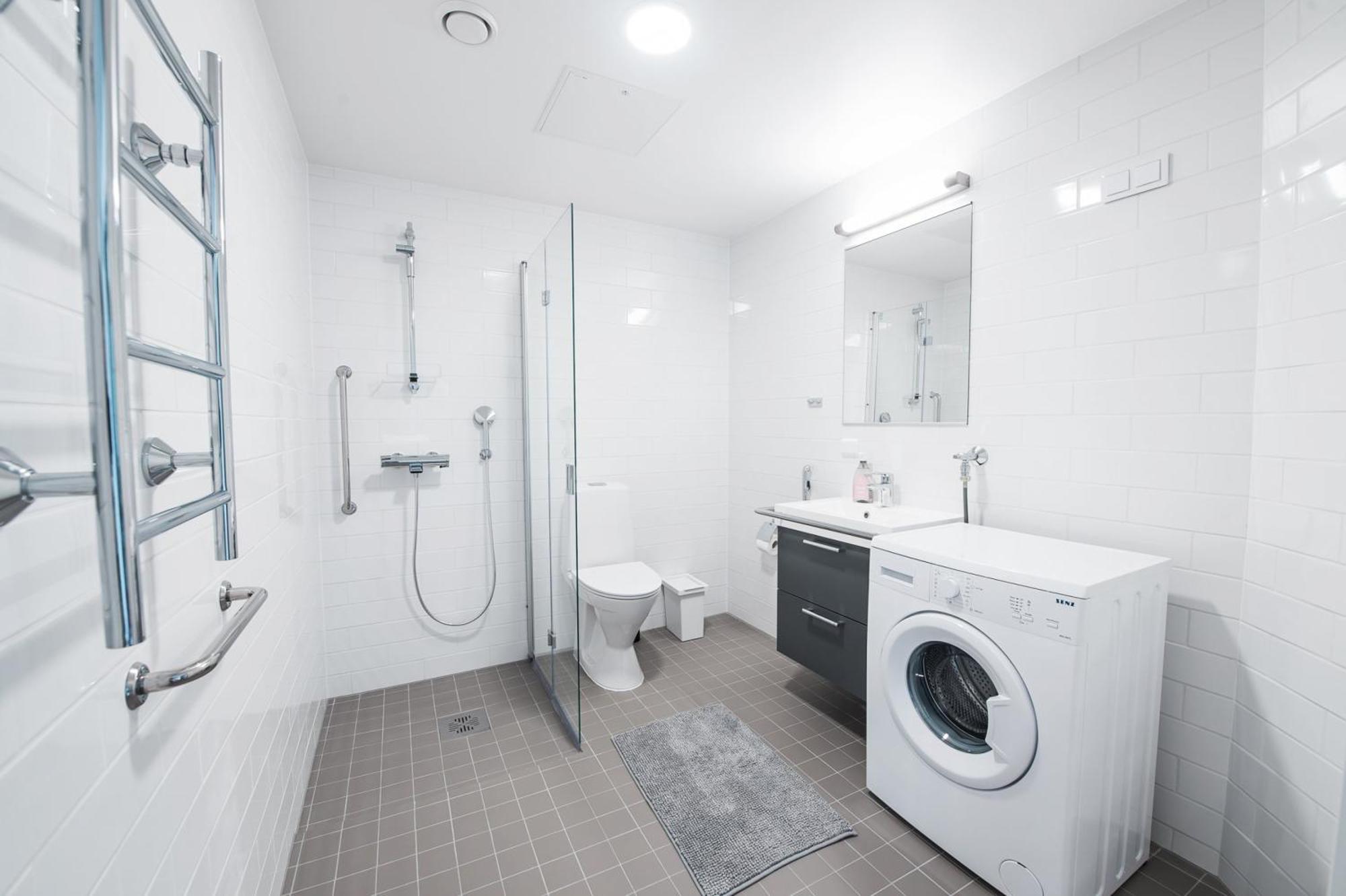 Forenom Serviced Apartments Helsinki Toeoeloe Bagian luar foto