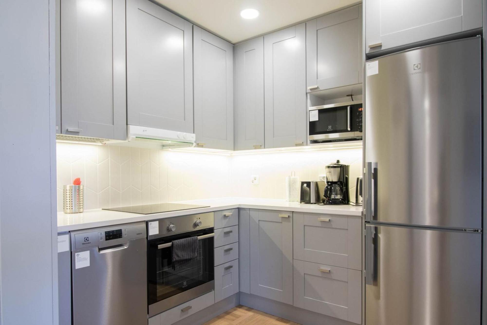 Forenom Serviced Apartments Helsinki Toeoeloe Bagian luar foto